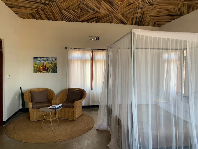 Lake Eyasi Safari Lodge2